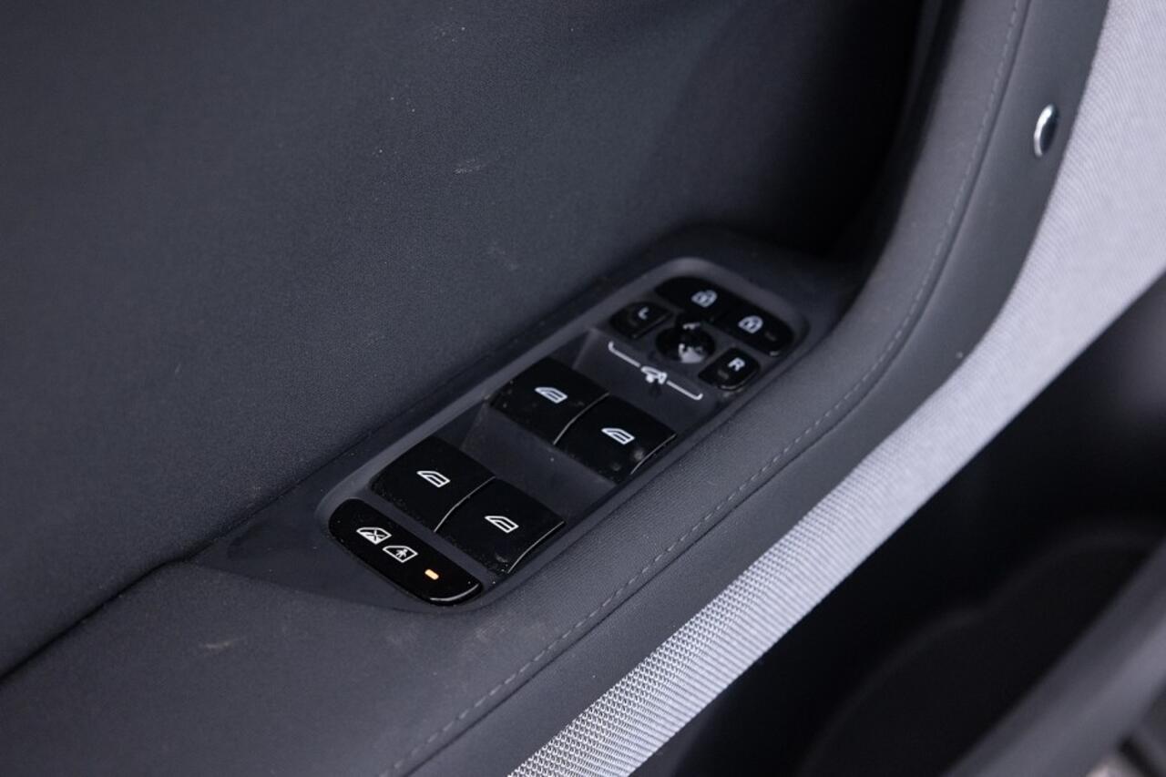 Polestar 2 Long Range Single Motor 78 kWh | KEYLESS | CARPLAY | 360 Camera | SOH 96,7%