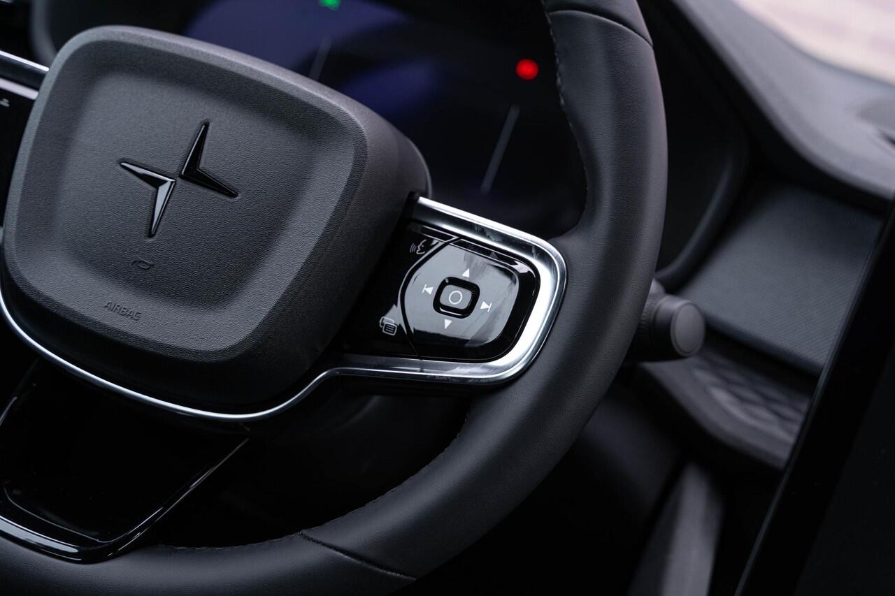 Polestar 2 Long Range Single Motor 78 kWh | Pilot lite pack | Adaptive cruise control | 360 camera | Stoelverwarming | Google Maps navigatie | Dode hoek detectie BLIS | LED koplampen | Keyless | Apple Carplay / Android Auto |