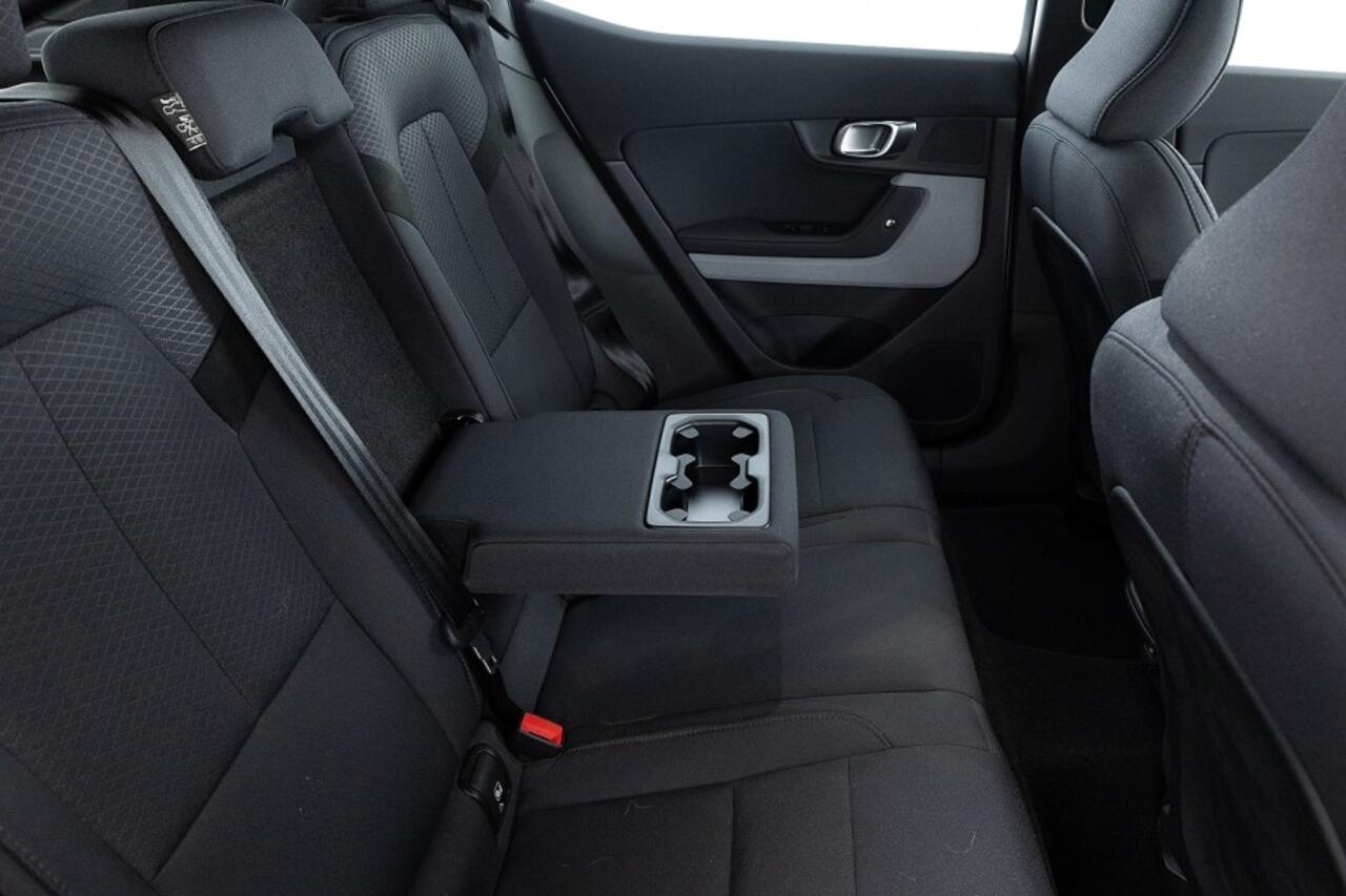 Polestar 2 Long Range Single Motor 82 kWh | Full LED | NAVI | ECC