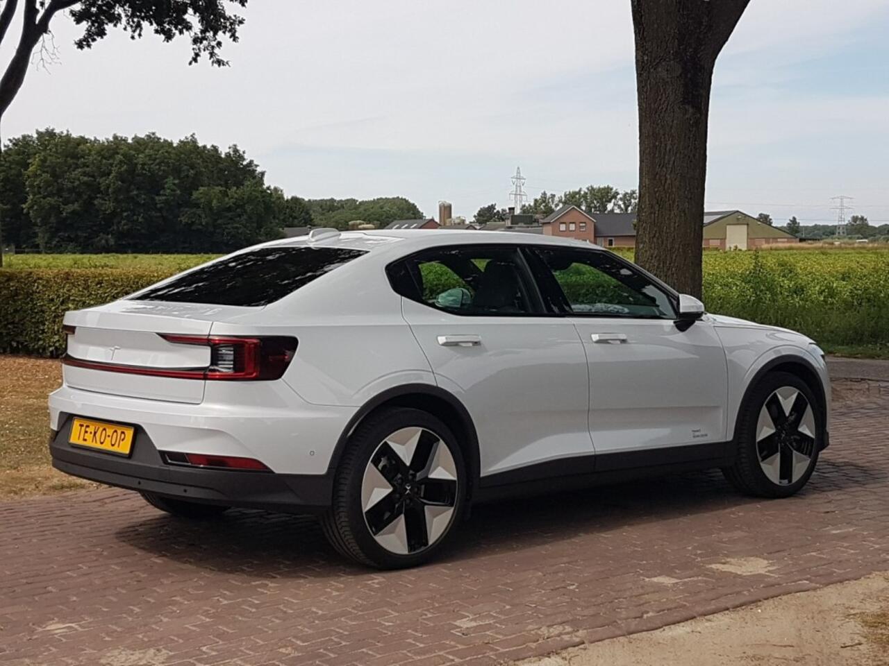 Polestar 2 LR SM 82kWh RWD Pilot Plus alle opties 655km range