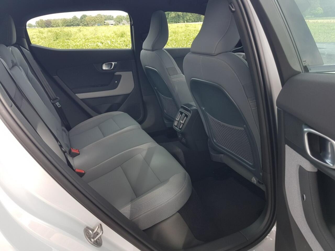 Polestar 2 LR SM 82kWh RWD Pilot Plus alle opties 655km range