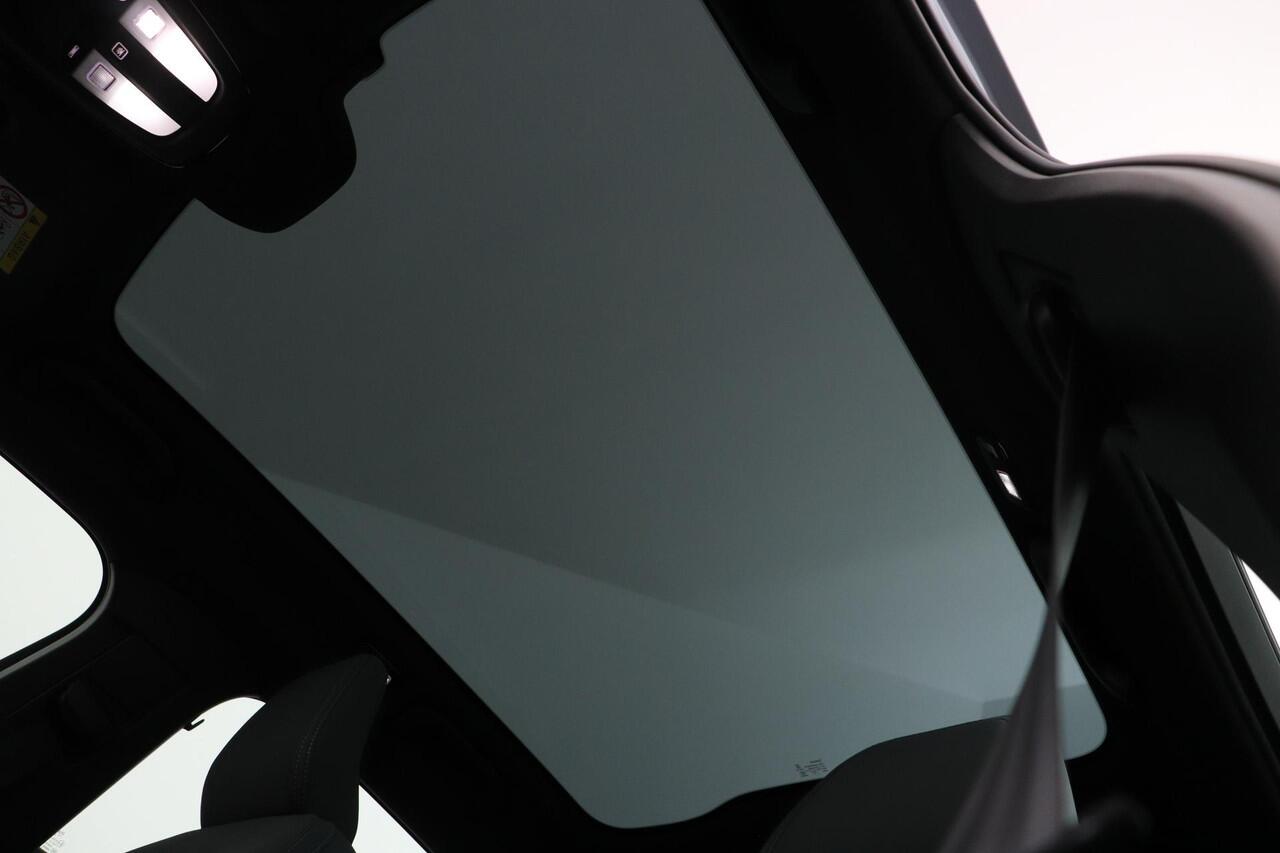 Polestar 2 Long Range Single Motor Plus 82 kWh | Plus | Pilot | Trekhaak | Panoramadak | ACC | 360° Camera