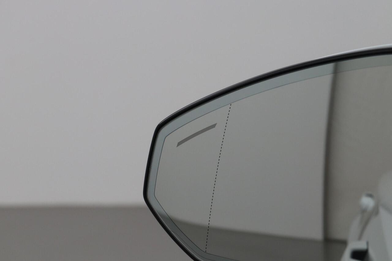 Polestar 2 Long Range Single Motor 82 kWh | Pilot Pack | ACC | 360 Camera | BLIS | Stoelverwarming | 19 Inch