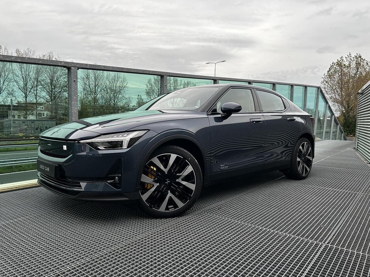 Polestar 2 Long Range Dual Motor Performance Plus 82 kWh Panoramadak, Electr. verstelbare voorstoelen, Geventileerde voorstoelen, Verwarmde stoelen 4X, Harman-Kardon Premium audio