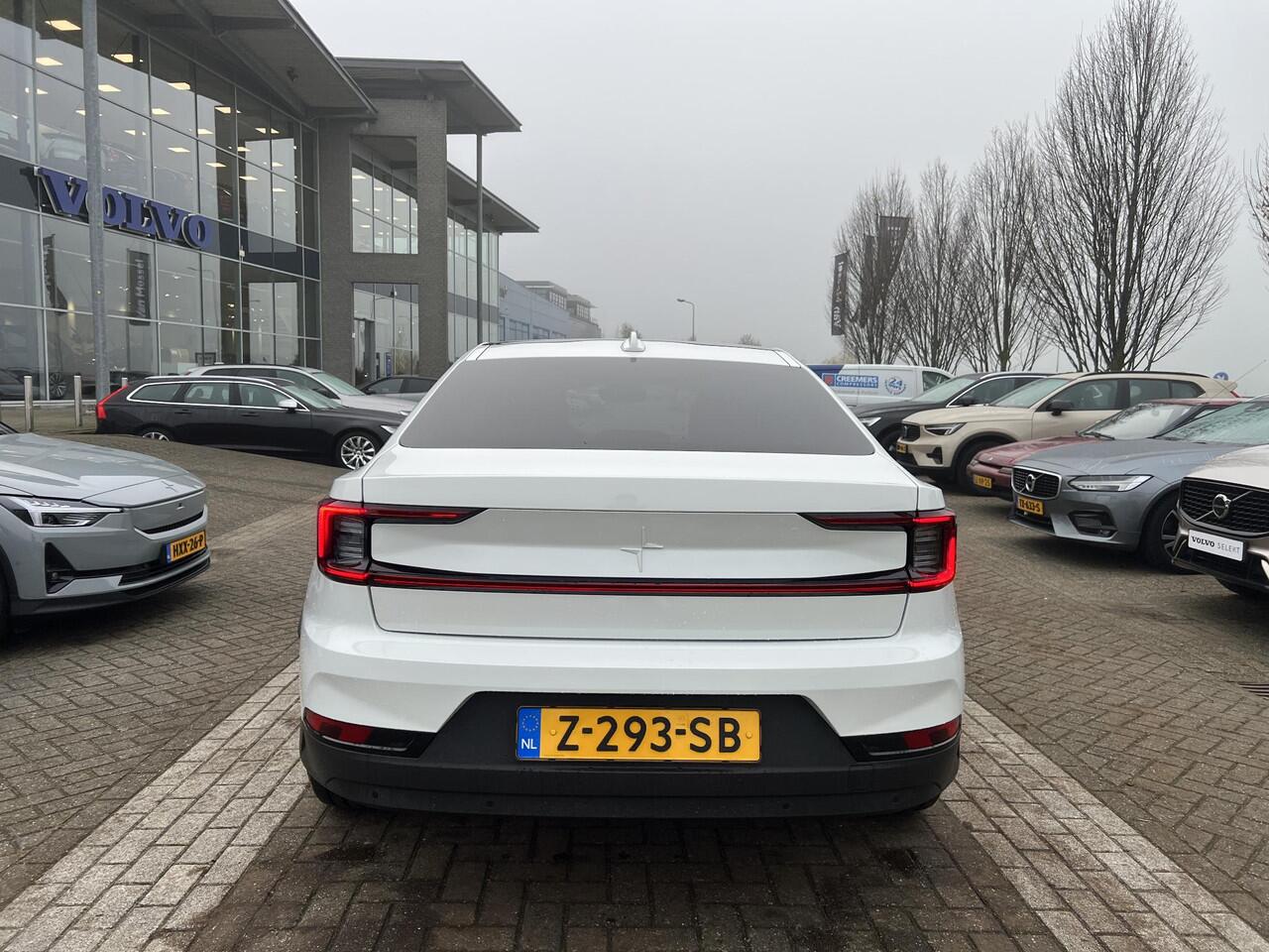 Polestar 2 Long Range Single Motor Plus 82 kWh Plus|Trekhaak|MY24|Snow white|