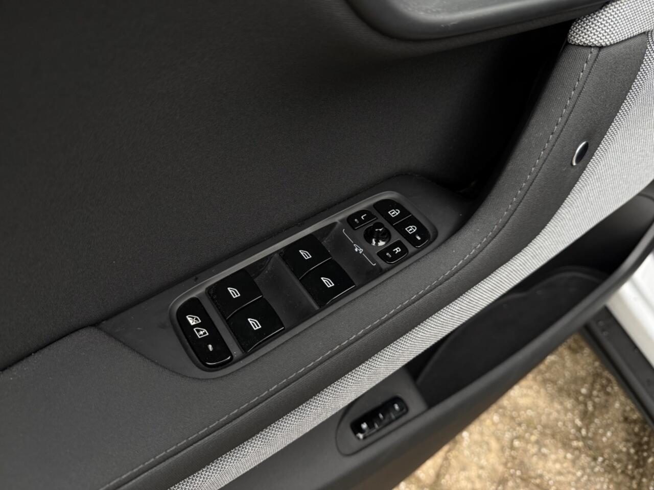 Polestar 2 Long Range Single Motor 78 kWh | Magnesium | Trekhaak