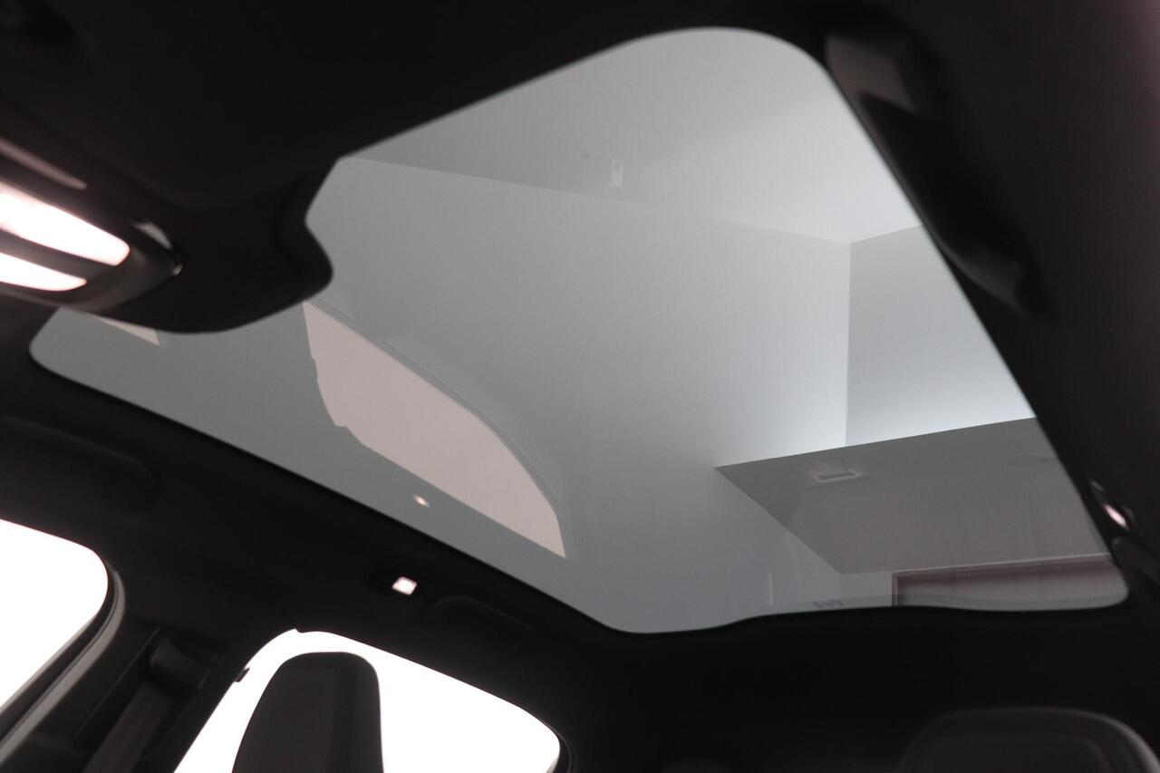 Polestar 2 Long Range Single Motor 82 kWh | NIEUW! | Plus | Pilot | Panoramadak | ACC | 360 Camera | Stoel+Stuurverwarming