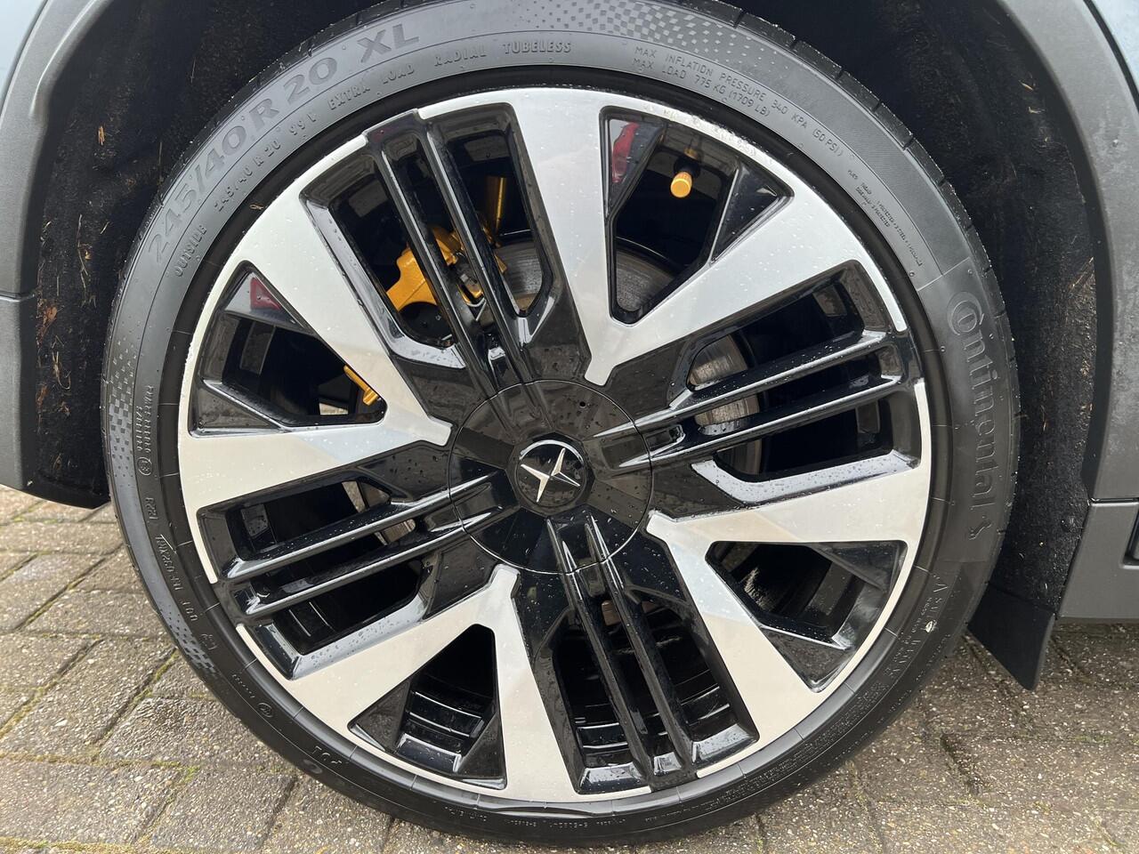 Polestar 2 Long Range Dual Motor Performance 82 kWh HarmanKardon|20-inch|Performance| Pilot| Plus