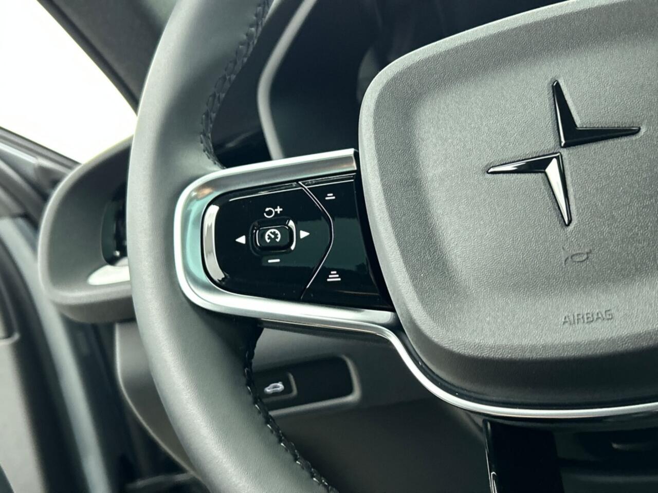 Polestar 2 LRDM 82kWh | Performance | Lederen bekleding | Pilot | Plus