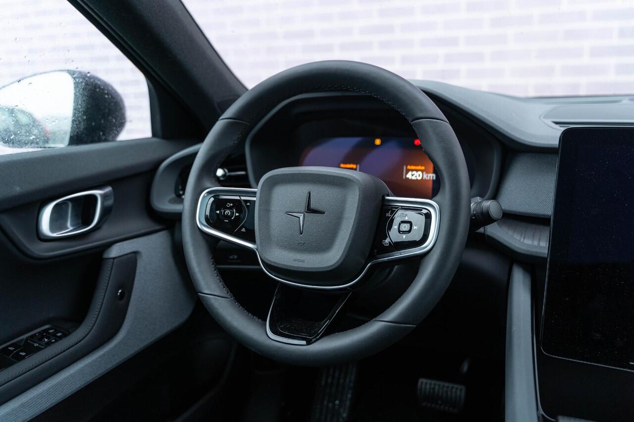 Polestar 2 Long Range Single Motor Plus 82 kWh | Pilot Pack | Climate Pack | Pixel LED | Panoramadak | Warmtepomp | Verwarmd stuurwiel | Verwarmde voorstoelen | Verwarmde achterstoelen | 360 Graden camera |