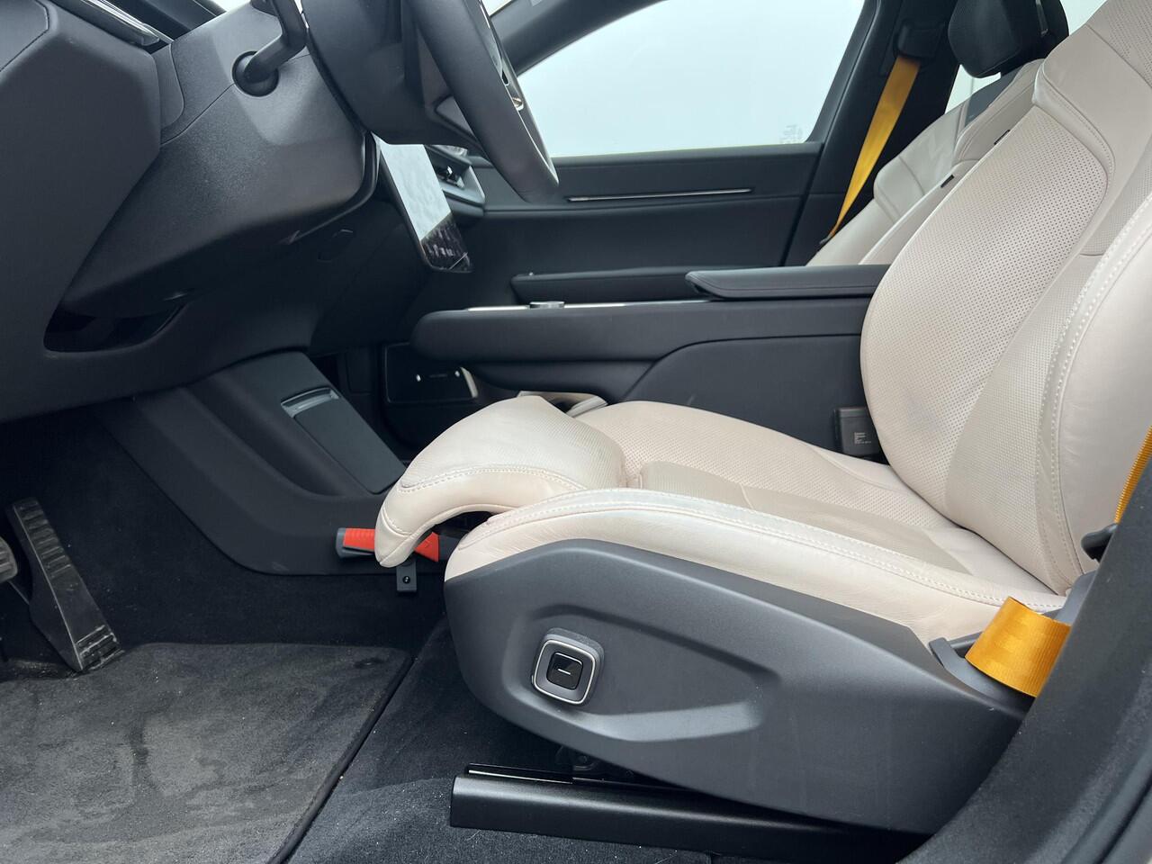 Polestar 3 Long range Dual motor Performance Pilot Plus |Bowers & Wilkins|22-inch|111kWh|HUD| Luchtvering|Massage|Nappaleder