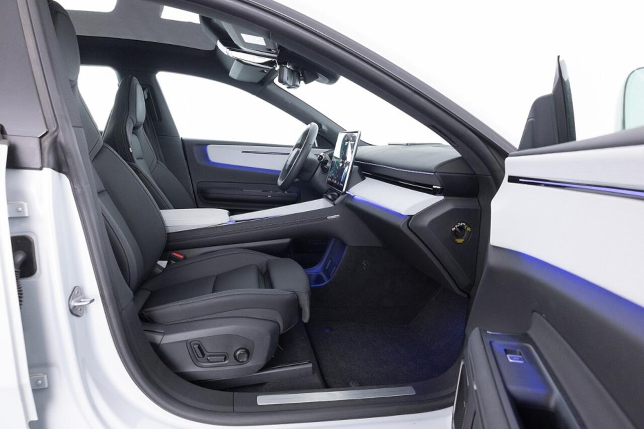 Polestar 4 Long Range Single motor 100 kWh | Plus Pack | 360 Camera | PANORAMADAK