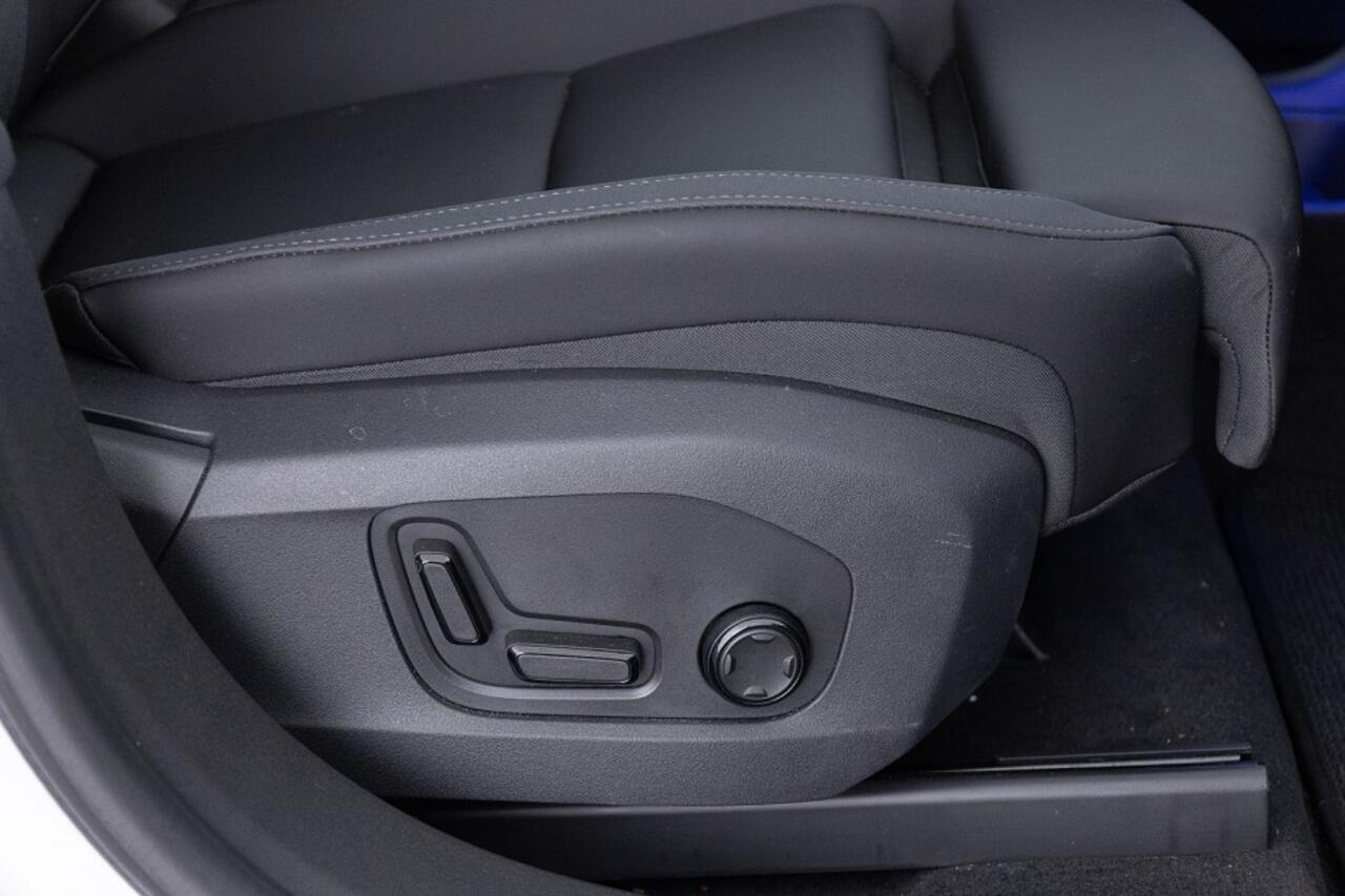 Polestar 4 Long Range Single motor 100 kWh | Plus Pack | 360 Camera | PANORAMADAK