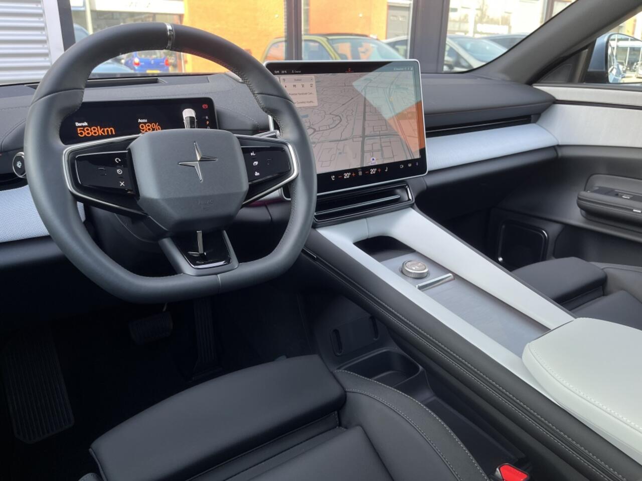 Polestar 4 Long Range Dual Motor | Plus & Pilot Pack | Snow