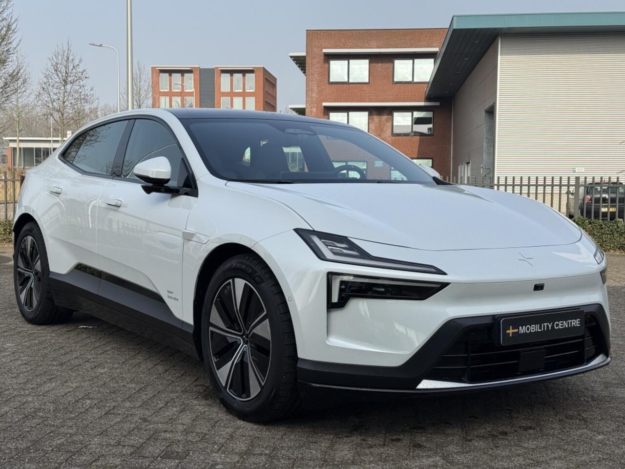 Polestar 4 Long Range Single Motor | Plus & Pilot Pack | Tailored Knit