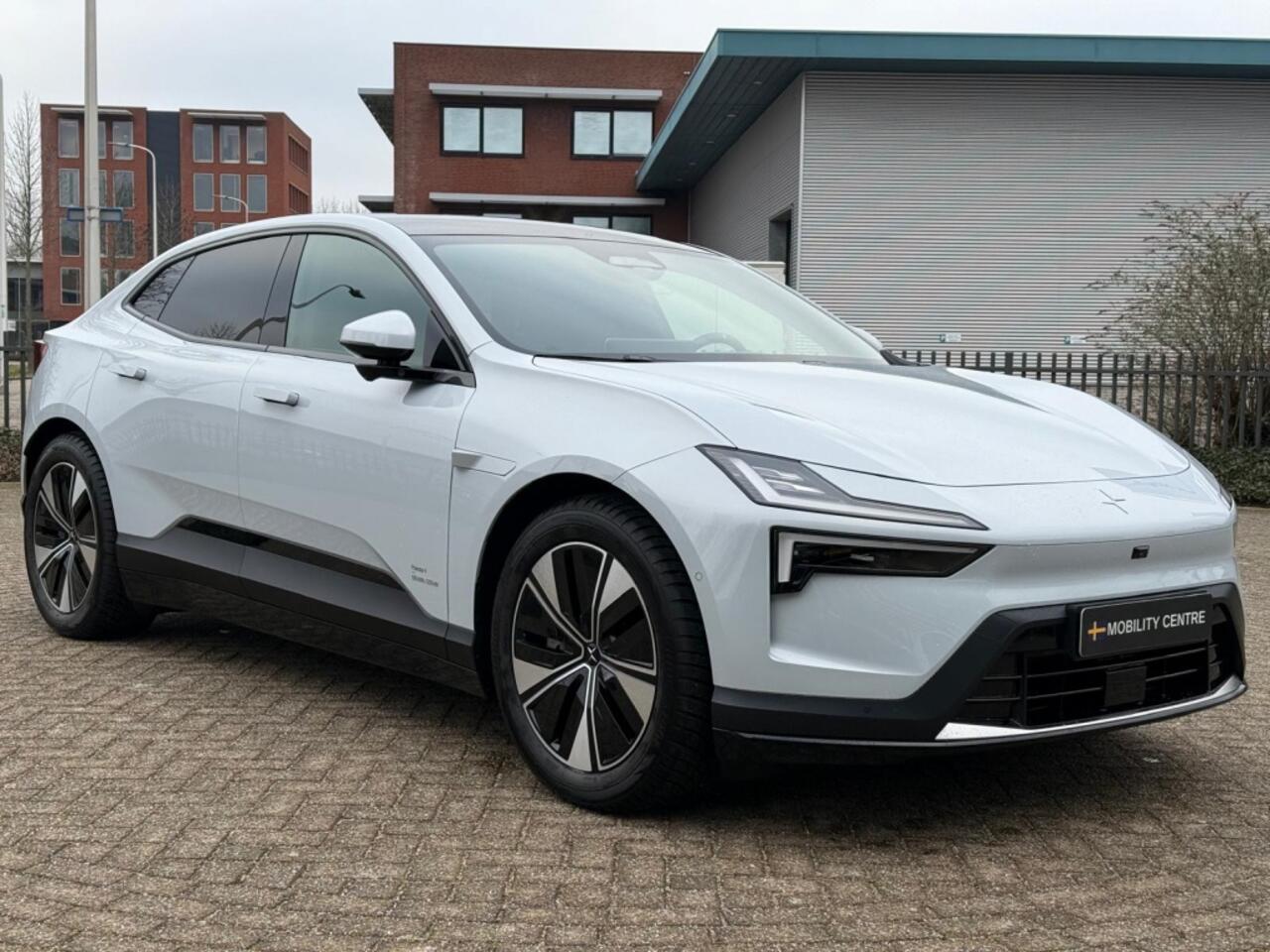 Polestar 4 Long Range Single Motor | Magnesium | Trekhaak