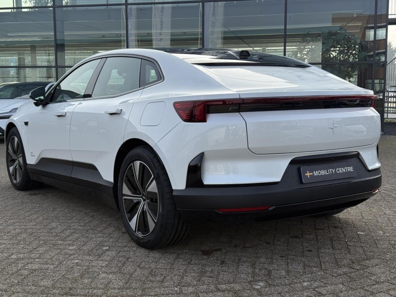 Polestar 4 Long Range Dual Motor | Plus & Pilot Pack | Tailored Knit