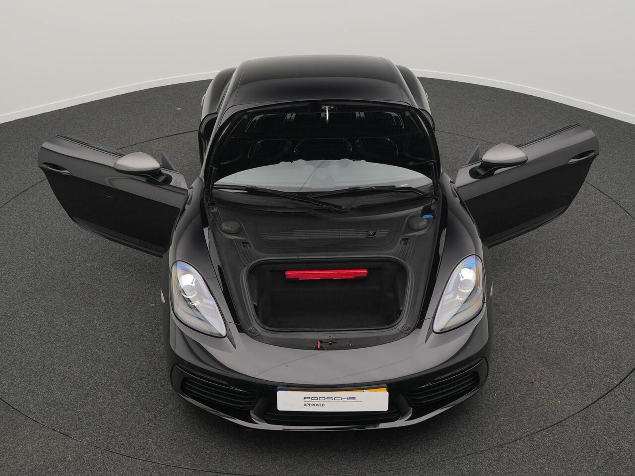 Porsche 718 Cayman T