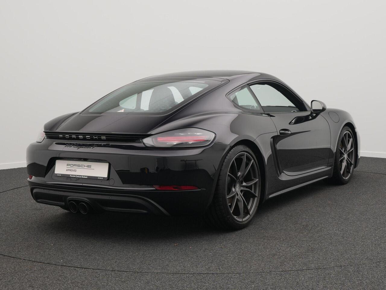 Porsche 718 Cayman T