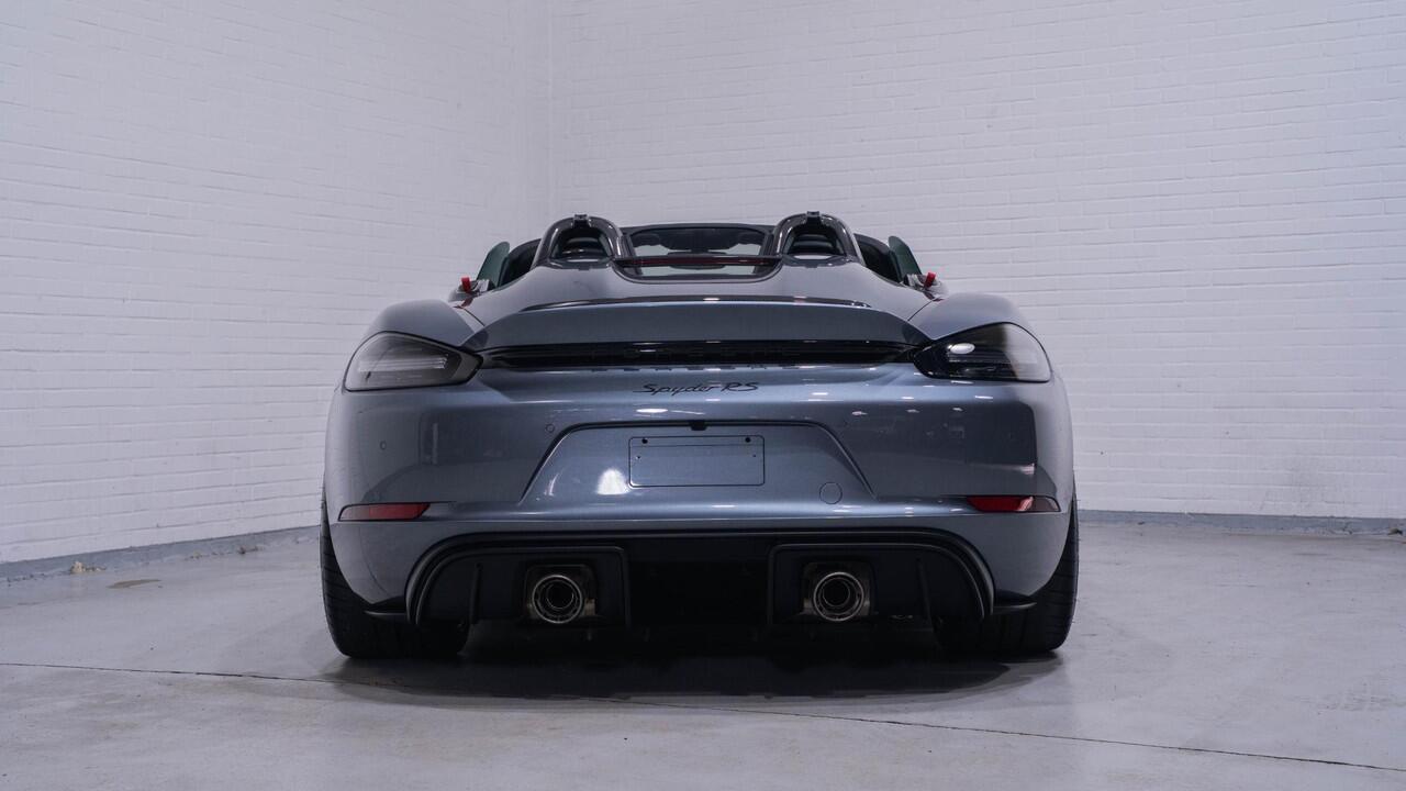 Porsche 718 Spyder RS Weissach pakket