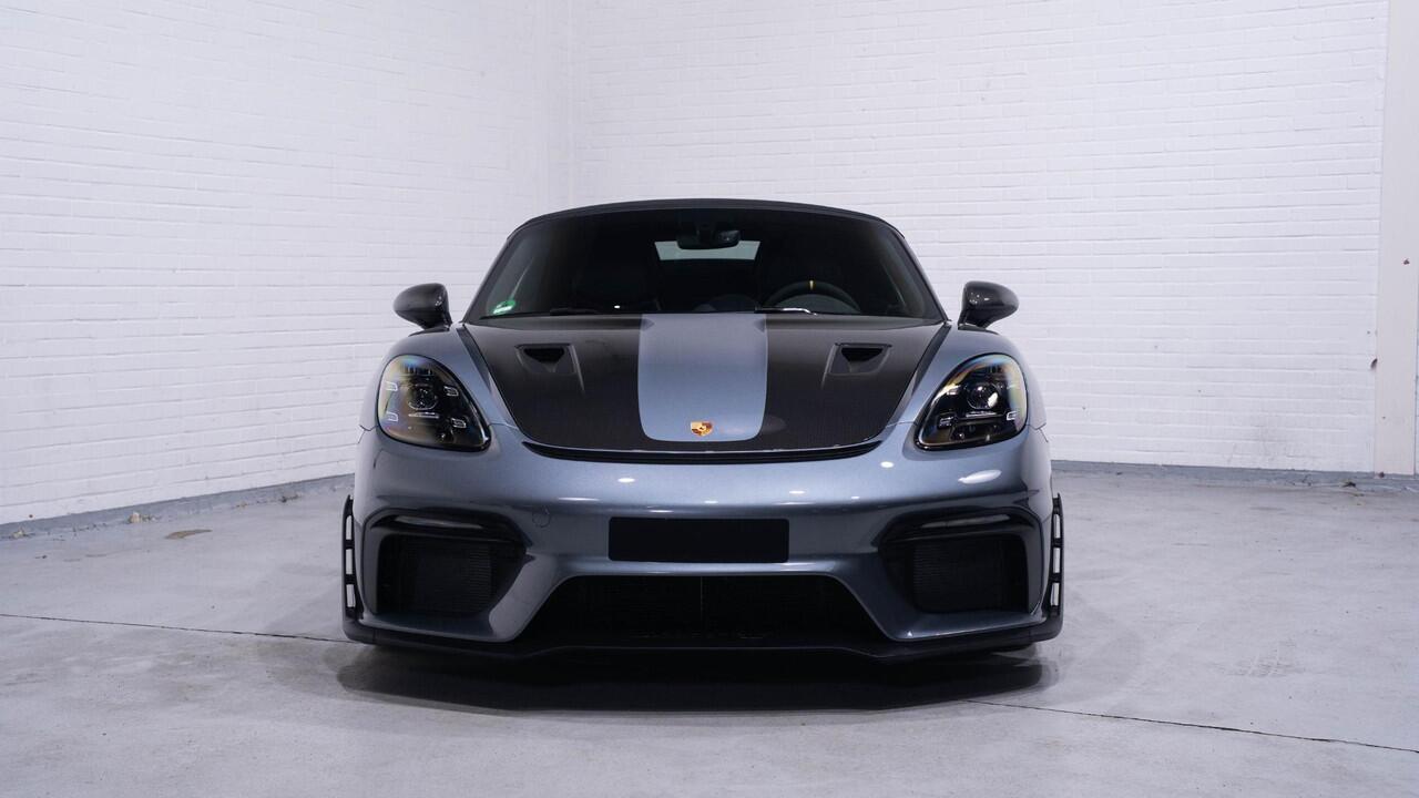 Porsche 718 Spyder RS Weissach pakket