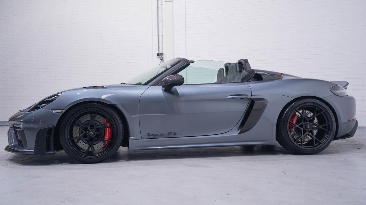 Porsche 718 Spyder RS Weissach pakket