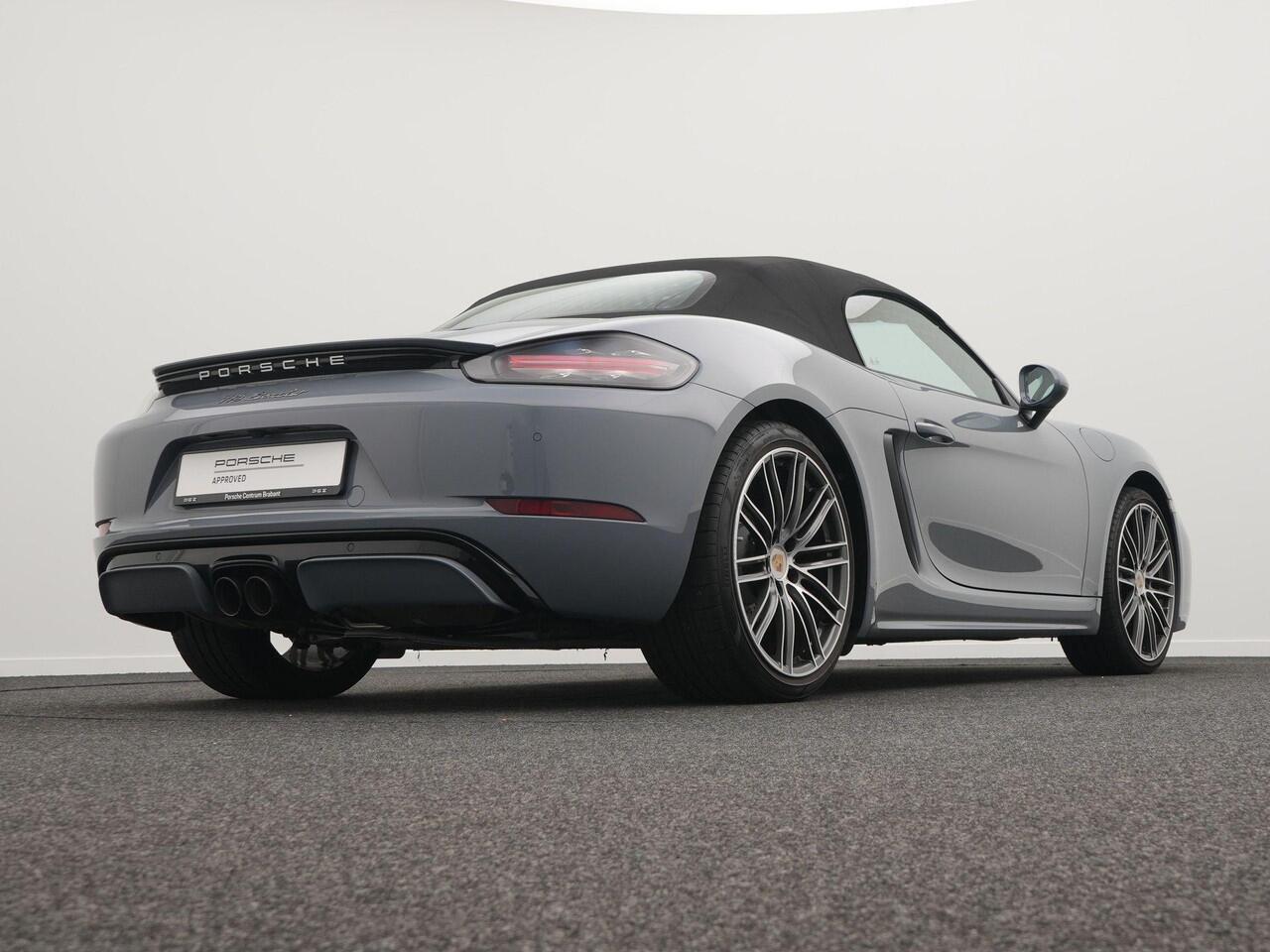 Porsche 718 Boxster
