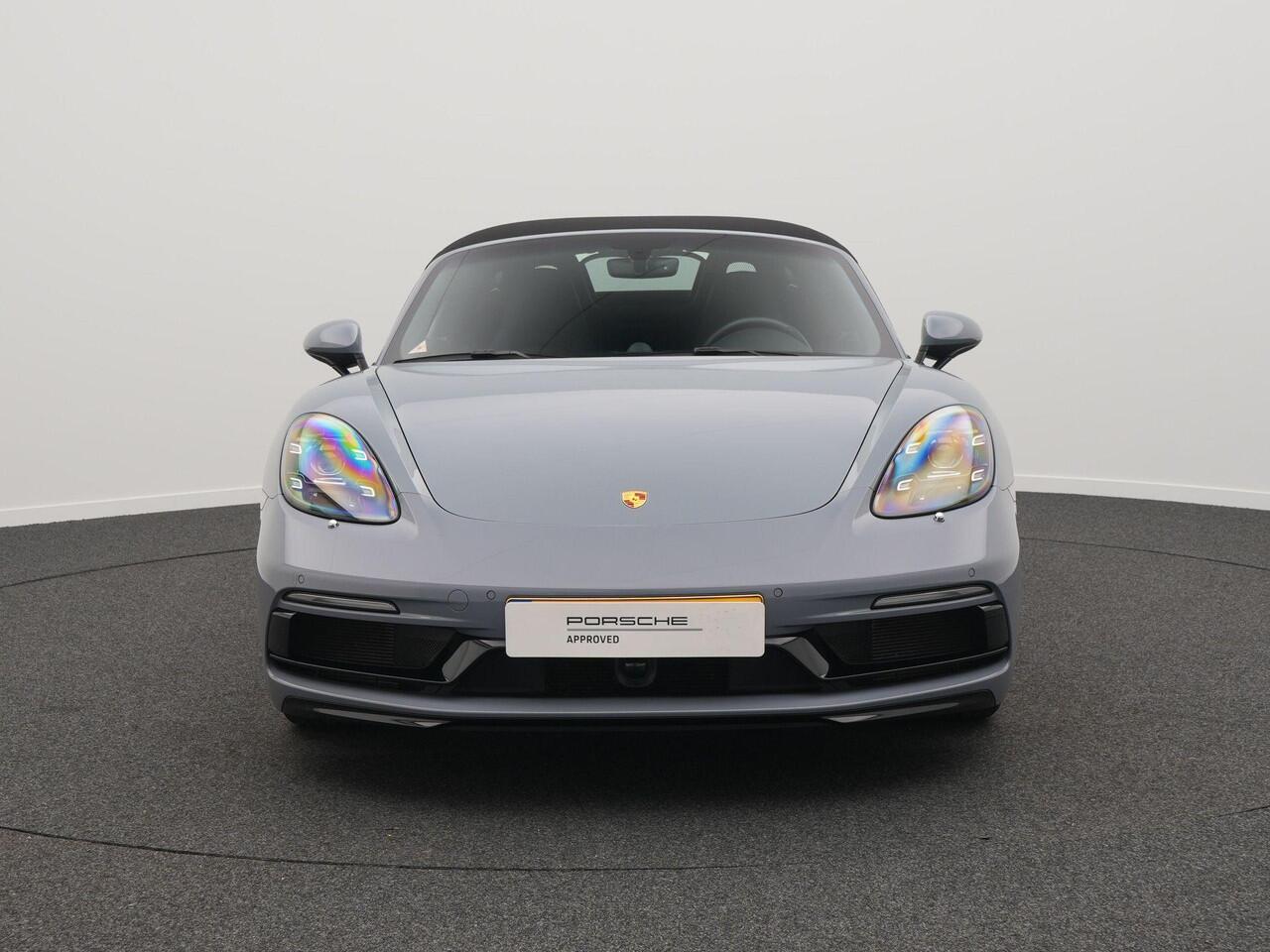 Porsche 718 Boxster