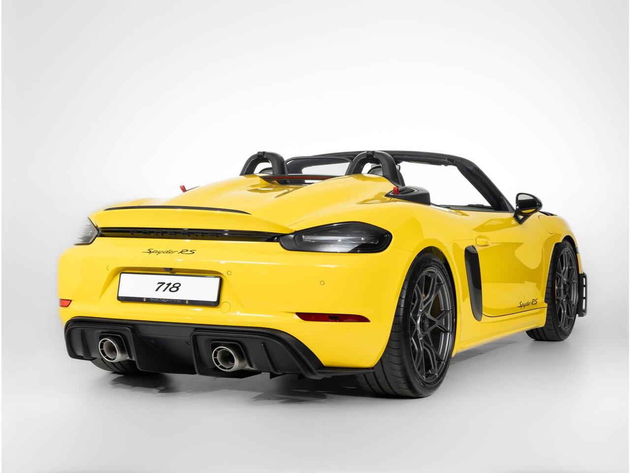 Porsche 718 Spyder RS