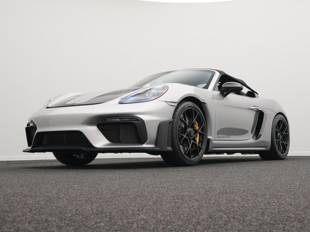 Porsche 718 Spyder RS