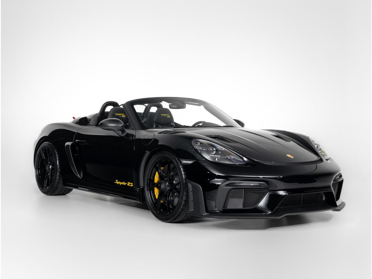 Porsche 718 Spyder RS