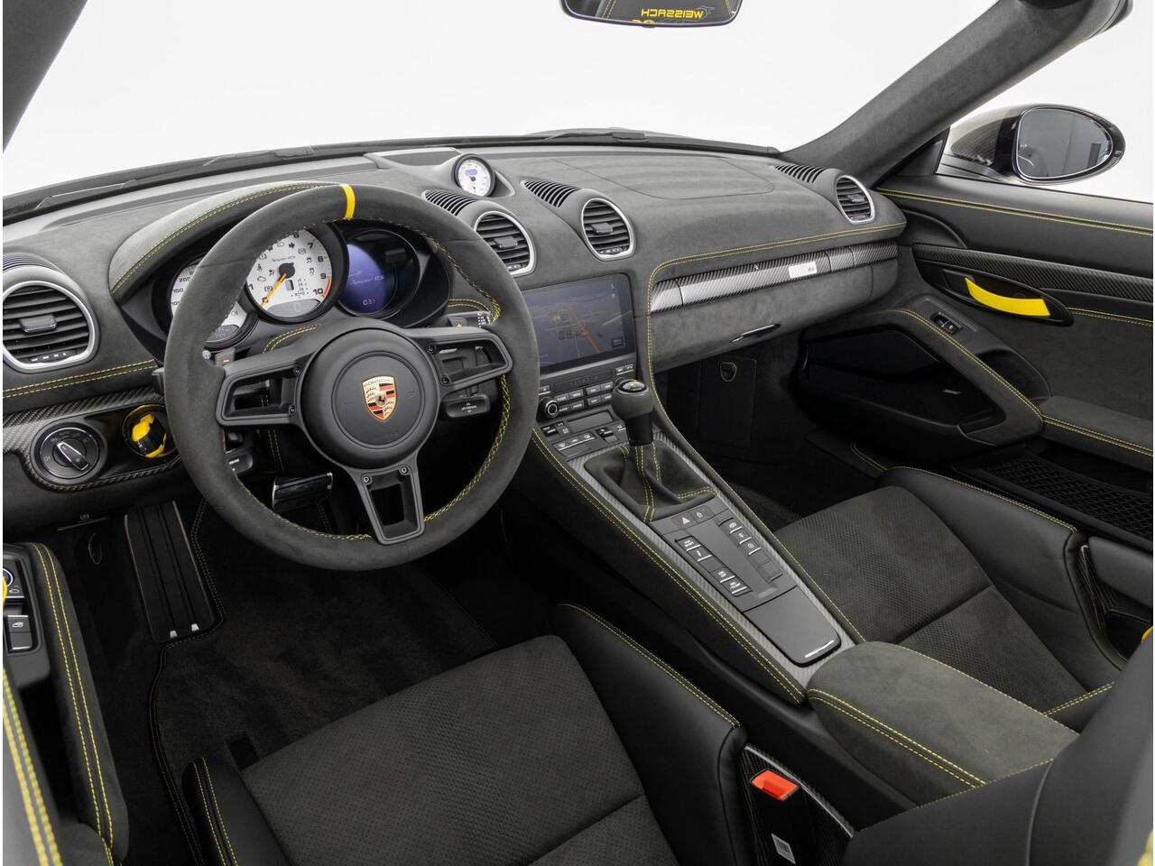 Porsche 718 Spyder RS