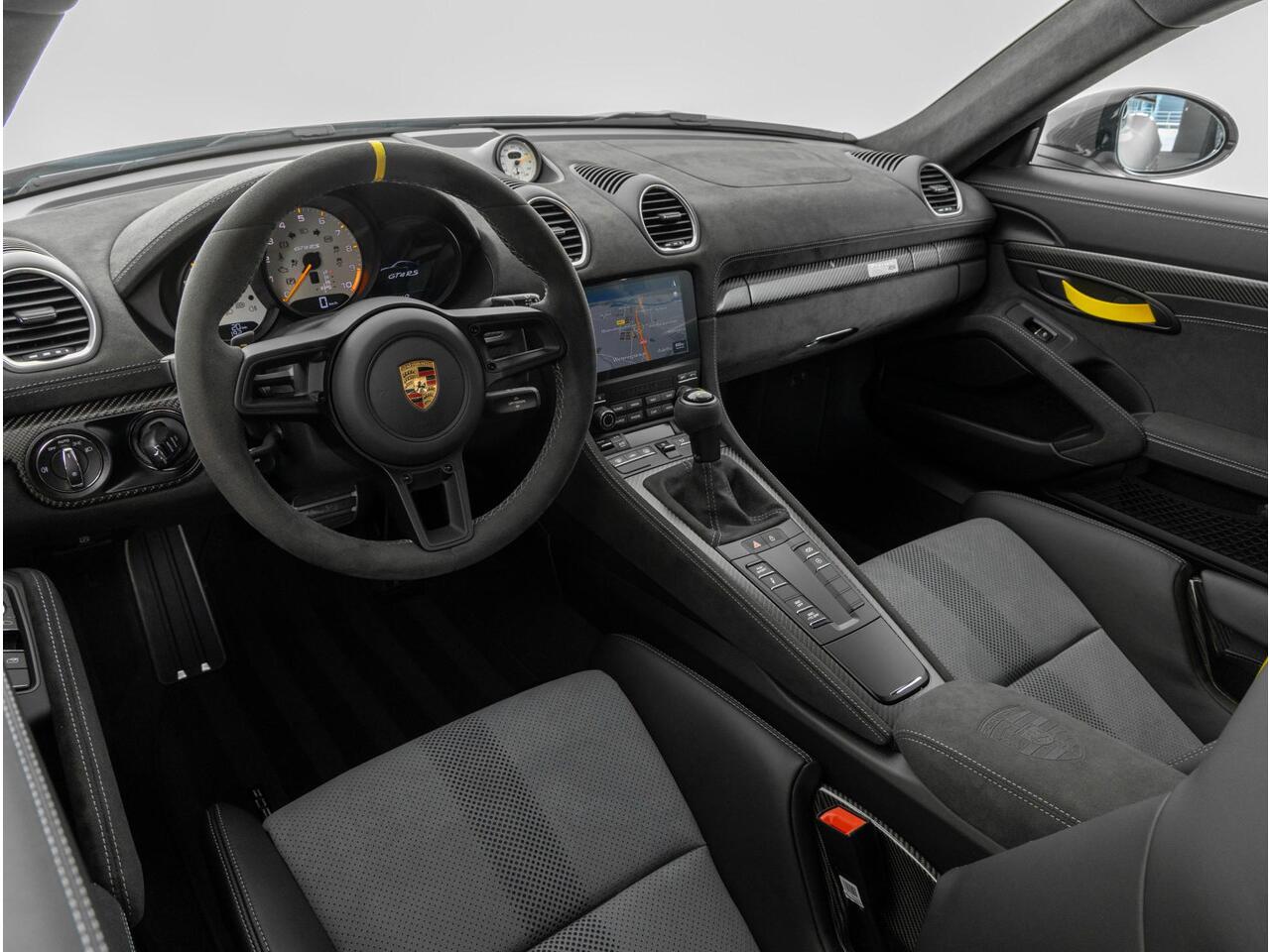 Porsche 718 GT4 Cayman RS