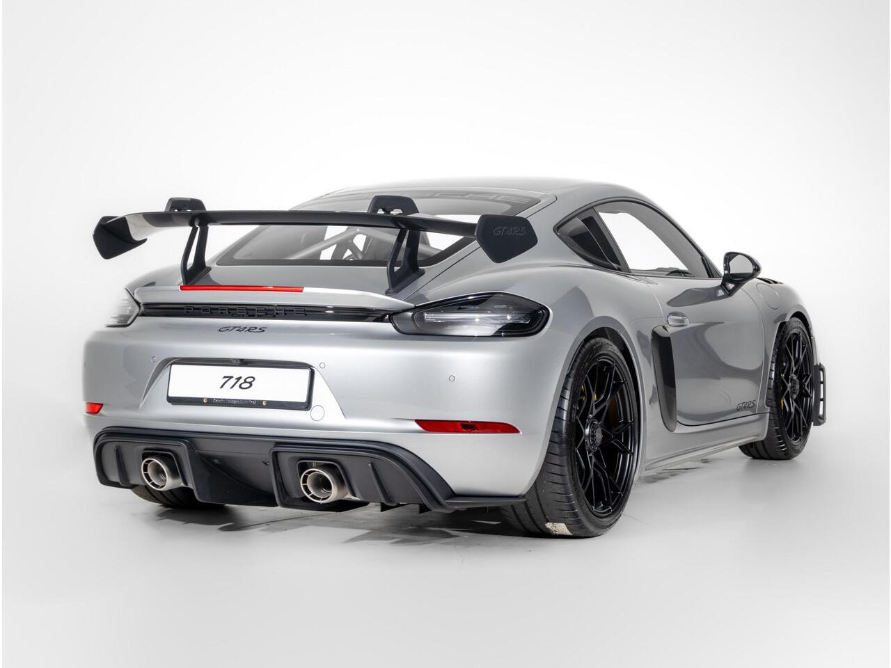 Porsche 718 GT4 Cayman RS