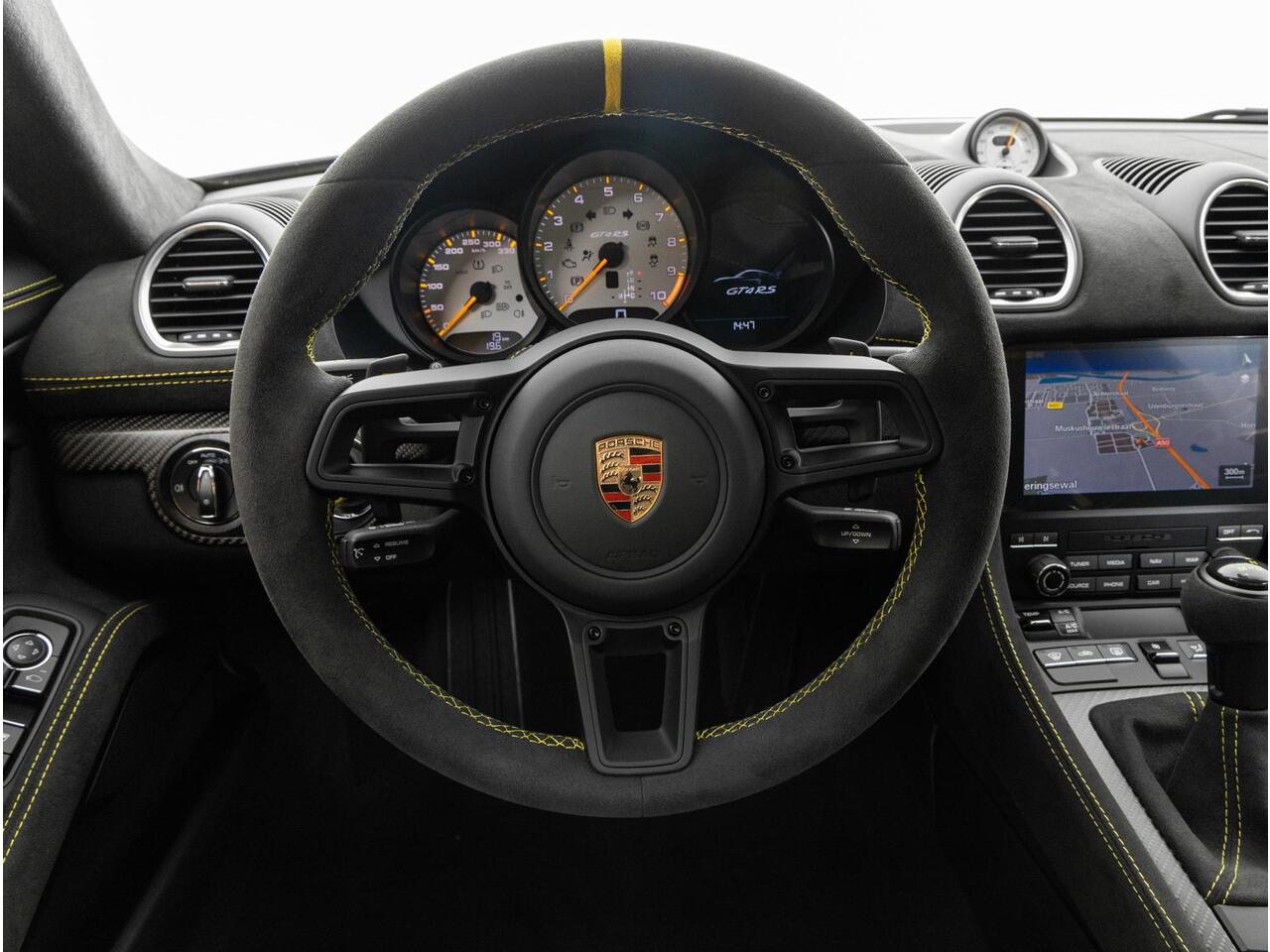 Porsche 718 GT4 Cayman RS