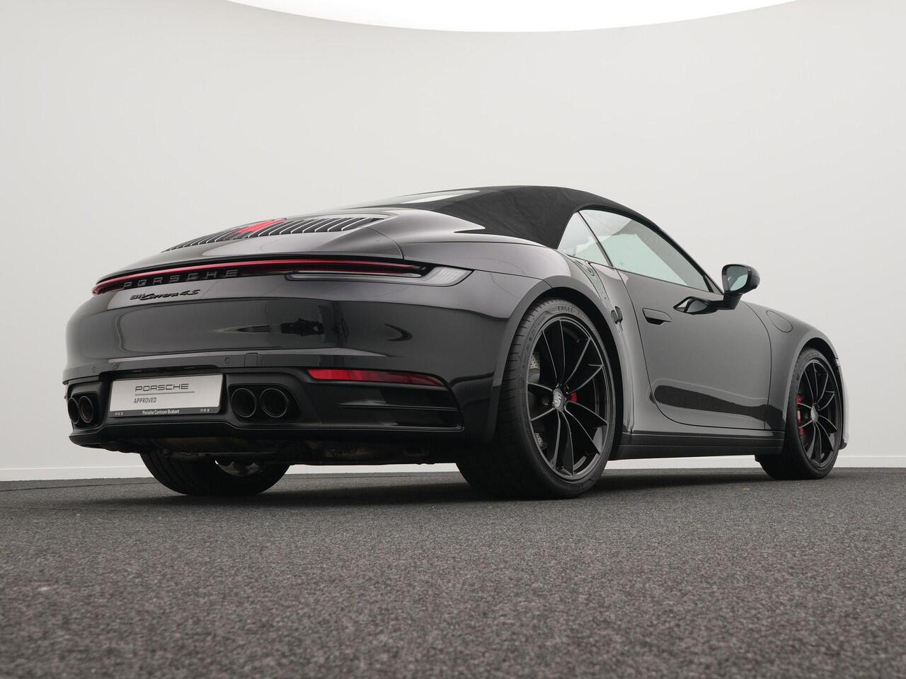 Porsche 911 Carrera 4S Cabriolet