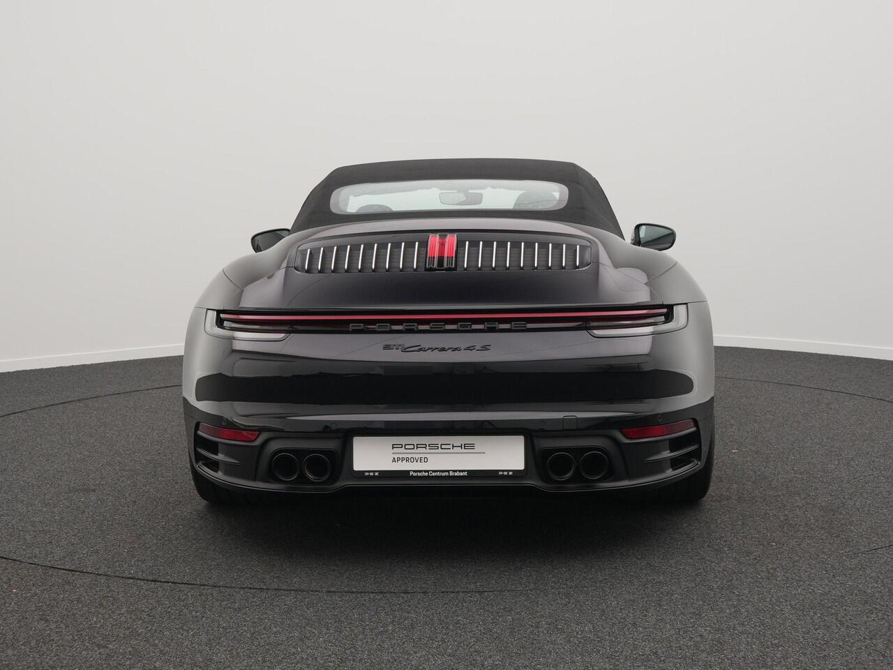 Porsche 911 Carrera 4S Cabriolet