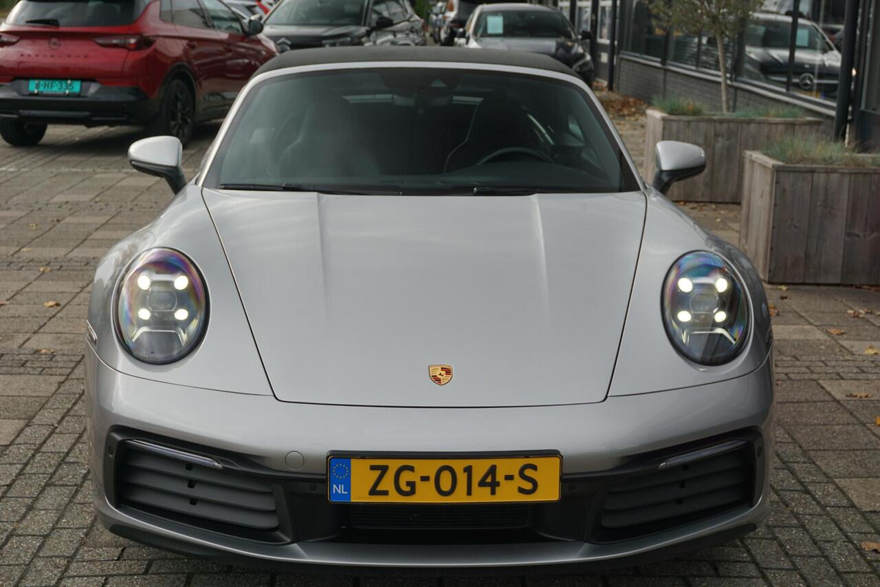 Porsche 911 Cabrio 3.0 Carrera 4 S 450 PK | 21'' Classic velgen | Sportstoelen