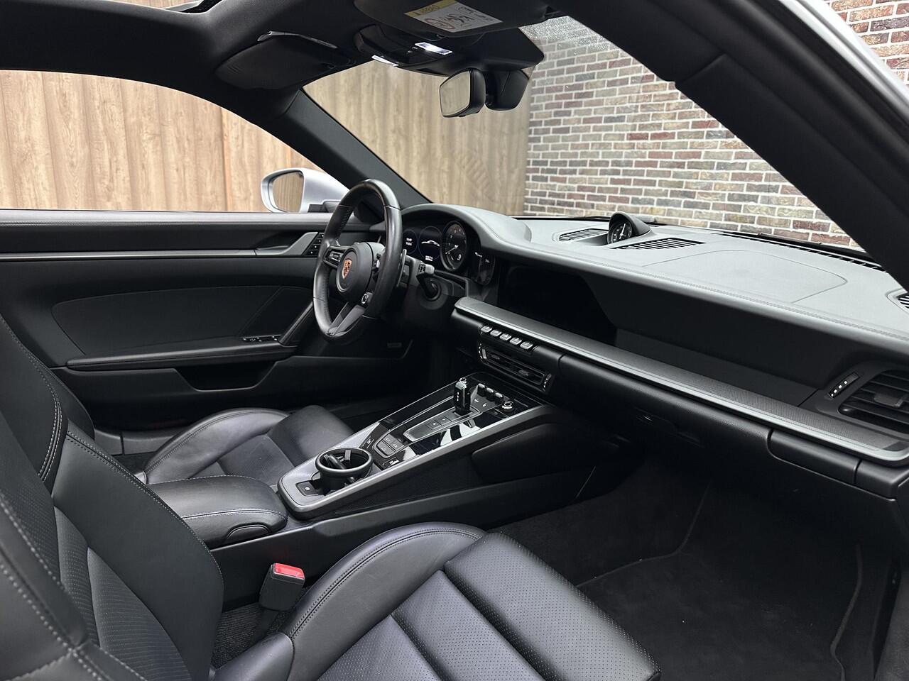 Porsche 911 3.0 Carrera S BTW Auto Pano Sport Chrono Bose Dealer Onderhouden