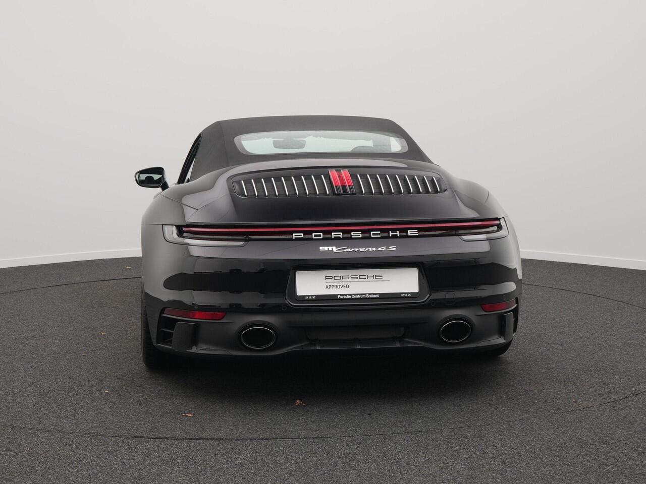 Porsche 911 Carrera 4S Cabriolet