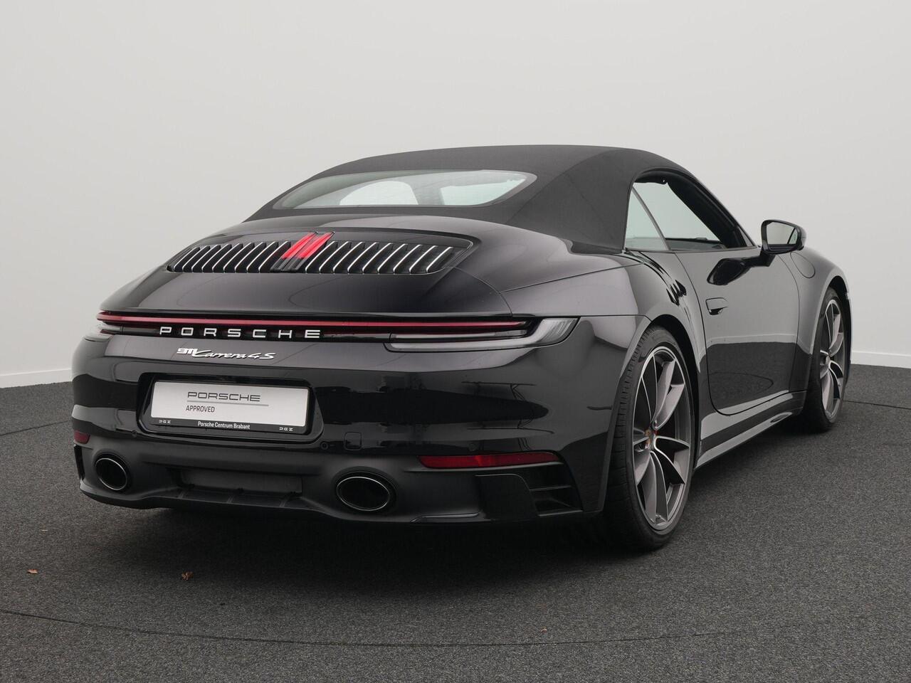 Porsche 911 Carrera 4S Cabriolet