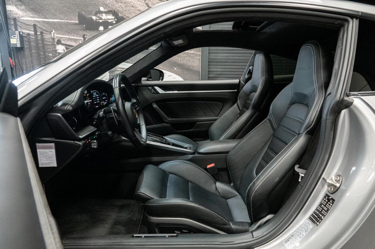 Porsche 911 3.8 Turbo S *Keramisch / Akrapovic / Carbon-interieur / BOSE / Schuif-/kanteldak*