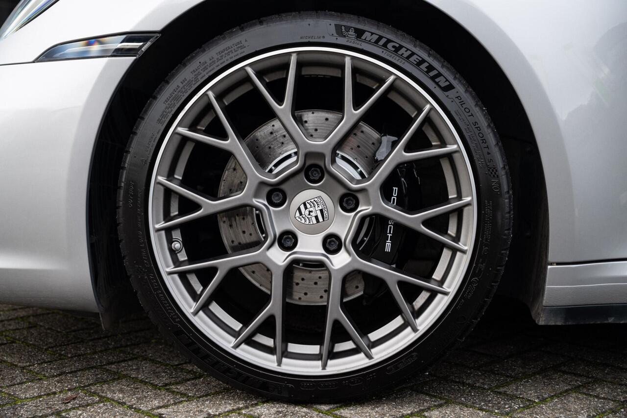 Porsche 911 3.0 Carrera 4 S / SP. CHRONO / GLASDAK / BOSE / BTW