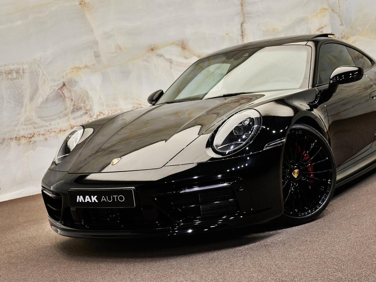 Porsche 911 3.0 Carrera 4S, TechArt, Akrapovic, Front PPF, SportDesign, schuifdak, Bose, sp.chrono, LED, dealeroh, NP250k