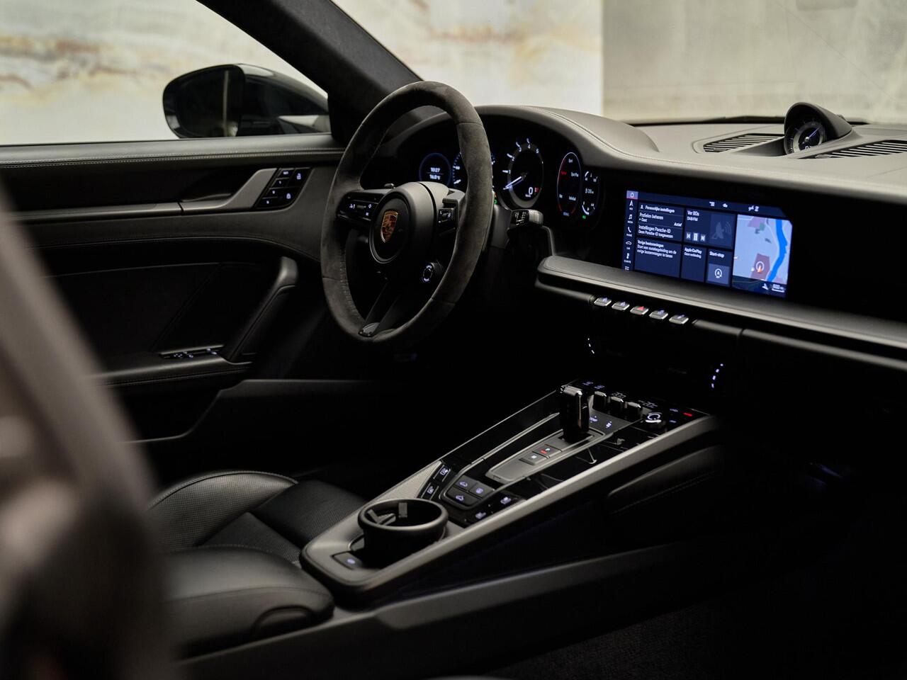 Porsche 911 3.0 Carrera 4S, TechArt, Akrapovic, Front PPF, SportDesign, schuifdak, Bose, sp.chrono, LED, dealeroh, NP250k