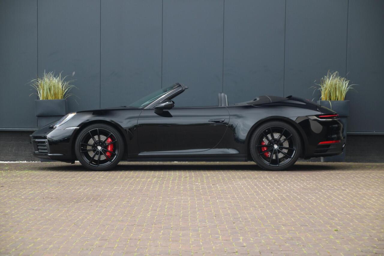 Porsche 911 Carrera S Cabrio (992) 450pk | Sport Chrono | Sportuitlaat | Stoelventilatie |