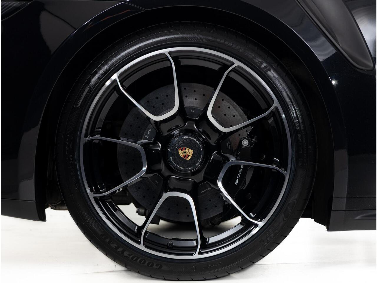 Porsche 911 Turbo S Cabriolet