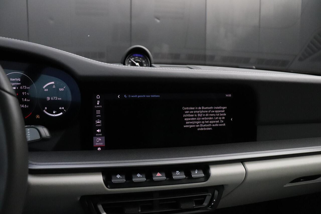 Porsche 911 Cabrio 3.0 Carrera 385 PK | SPORTCHRONO | BOSE | LEDER | SPORT STOELEN | CAMERA | STOELVERK. |