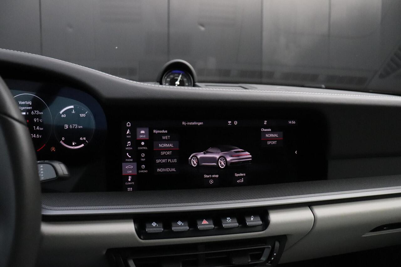 Porsche 911 Cabrio 3.0 Carrera 385 PK | SPORTCHRONO | BOSE | LEDER | SPORT STOELEN | CAMERA | STOELVERK. |