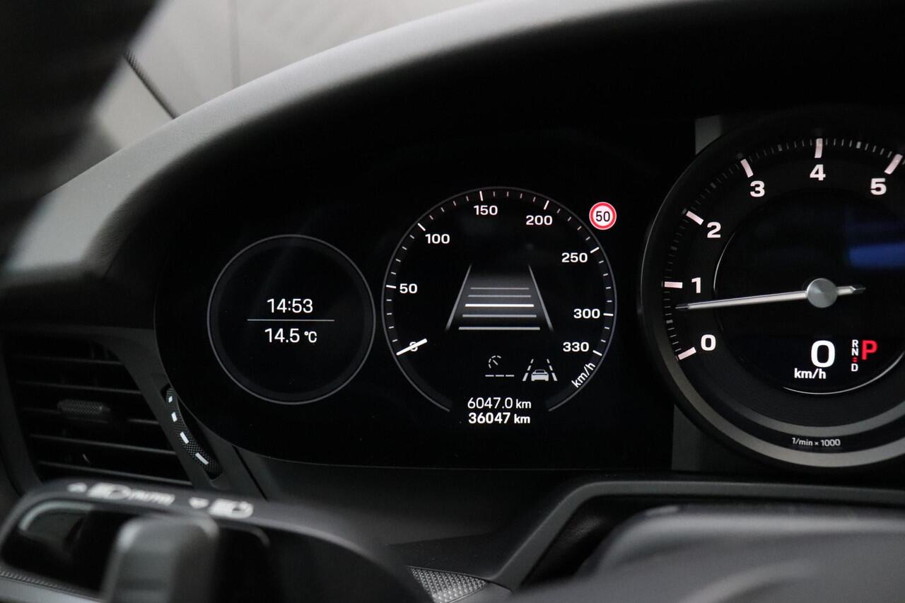 Porsche 911 Cabrio 3.0 Carrera 385 PK | SPORTCHRONO | BOSE | LEDER | SPORT STOELEN | CAMERA | STOELVERK. |